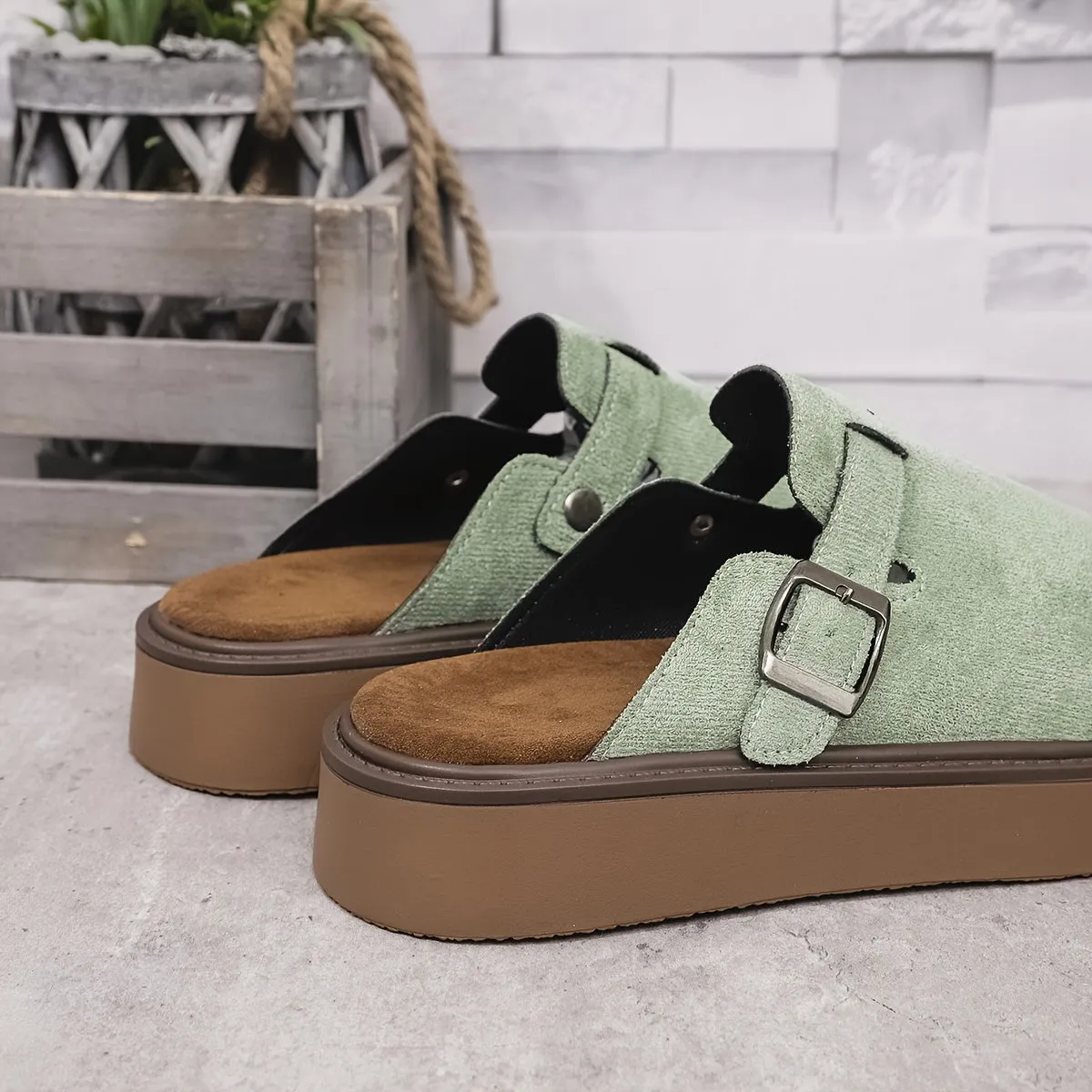 Abby | New Style Anti-Pilling Clogs