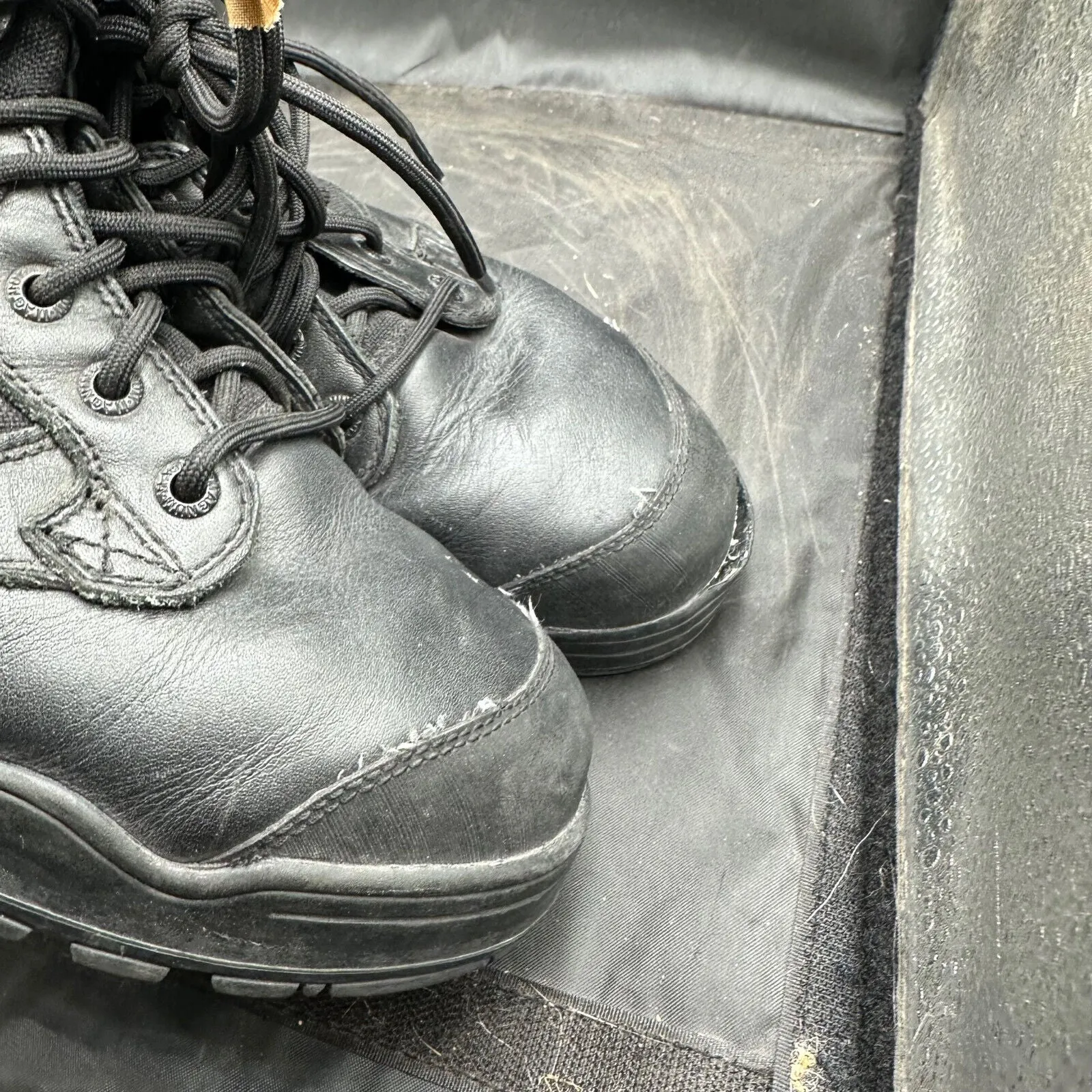 Army Black Leather High Top Magnum Combat Boots - Size EU 39 - UK 6