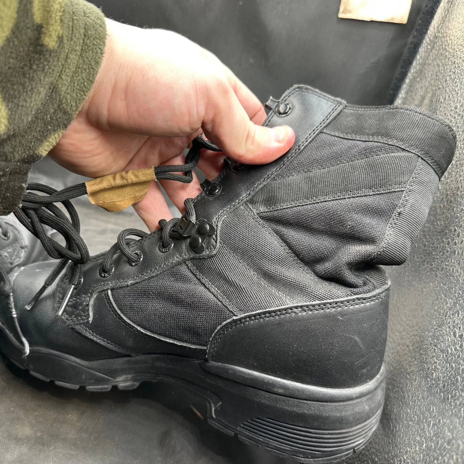Army Black Leather High Top Magnum Combat Boots - Size EU 39 - UK 6