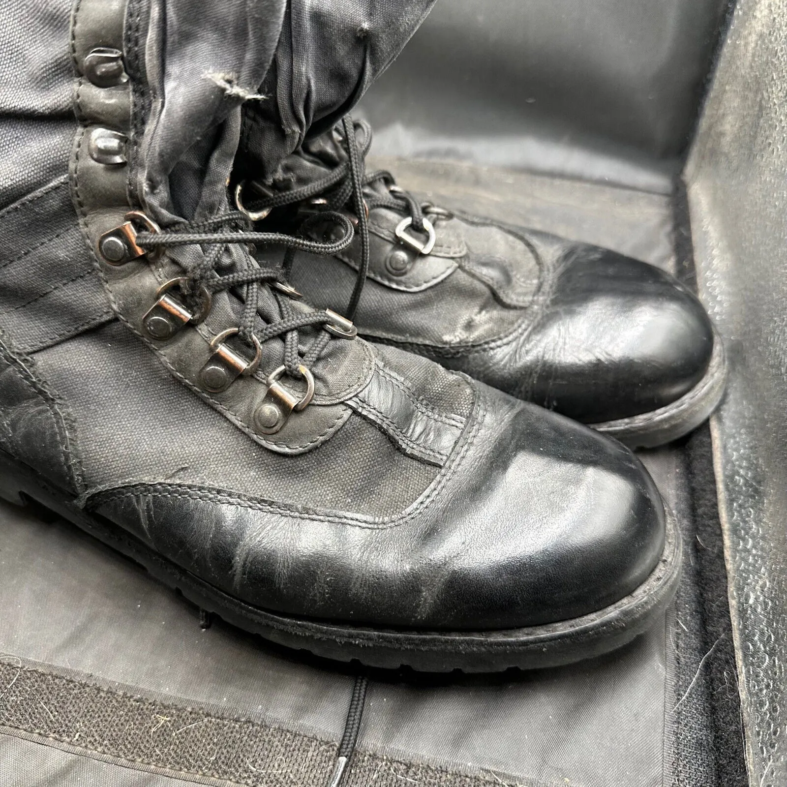 Army Black Leather High Top Magnum Combat Boots - Size EU 45 - UK 10