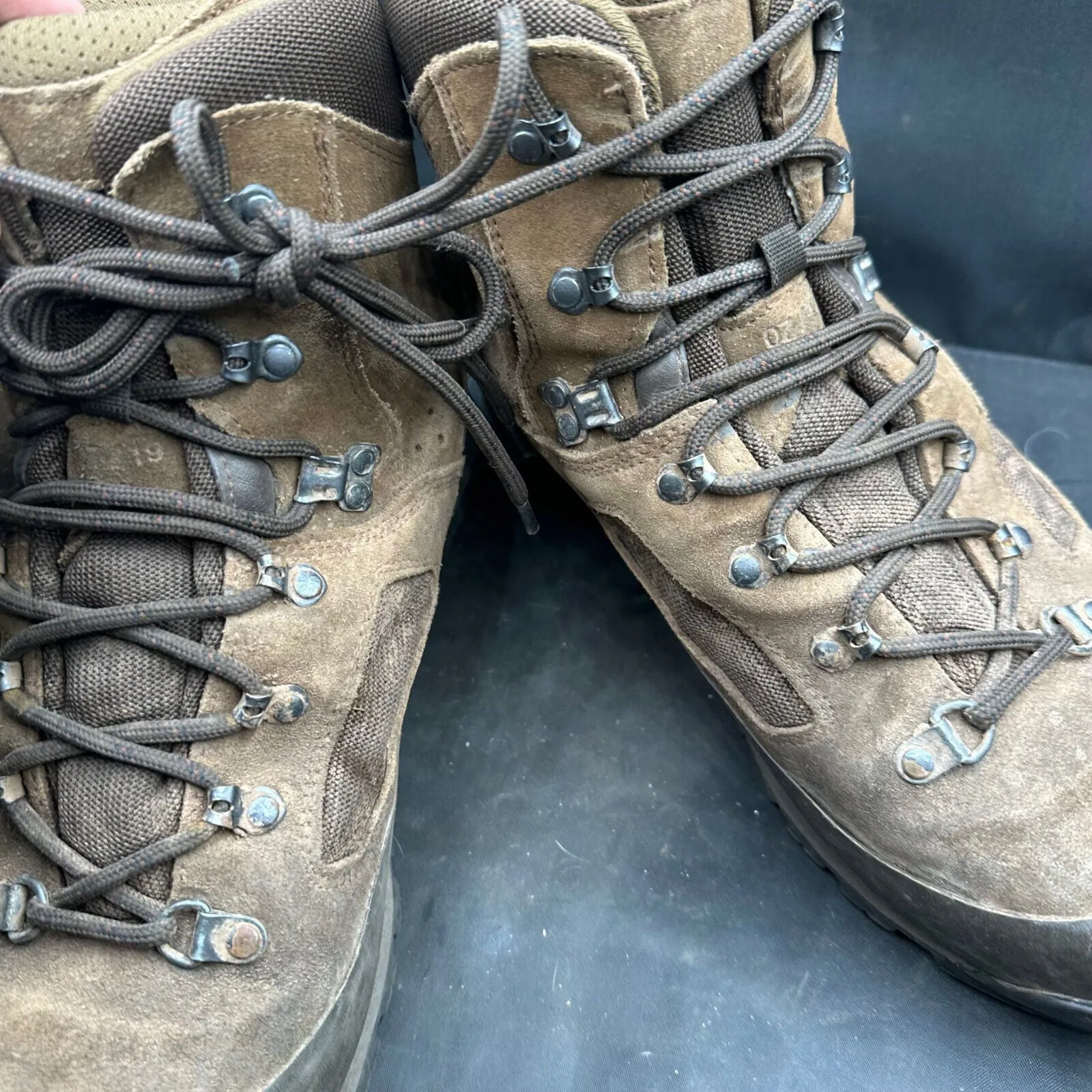 Army Brown Leather Iturri High Top Combat Boots - Size EU 47 - UK 12