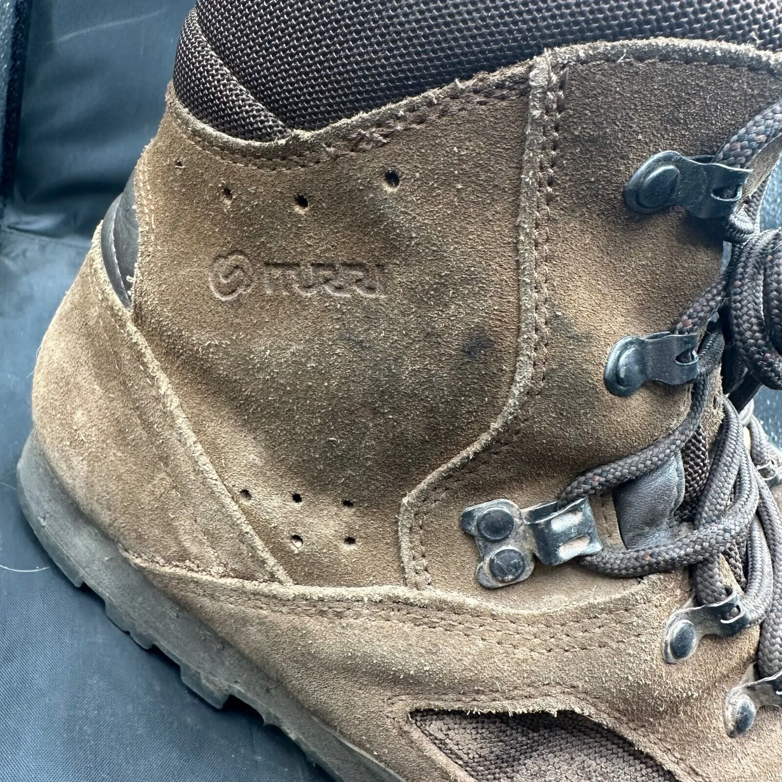 Army Brown Leather Iturri High Top Combat Boots - Size EU 47 - UK 12