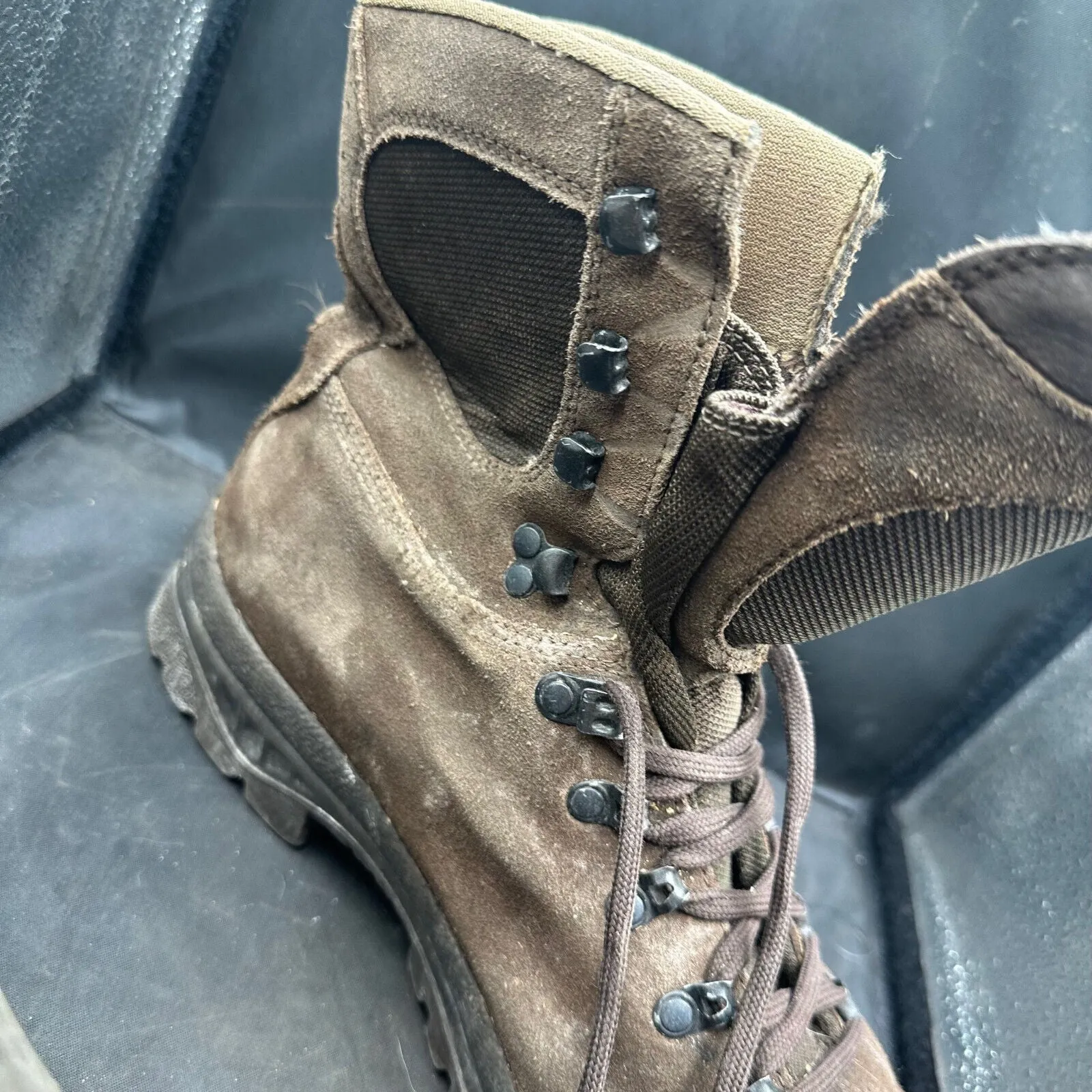 Army Brown Leather Meindl High Top Combat Patrol Boots - Size EU 45 - UK 10W