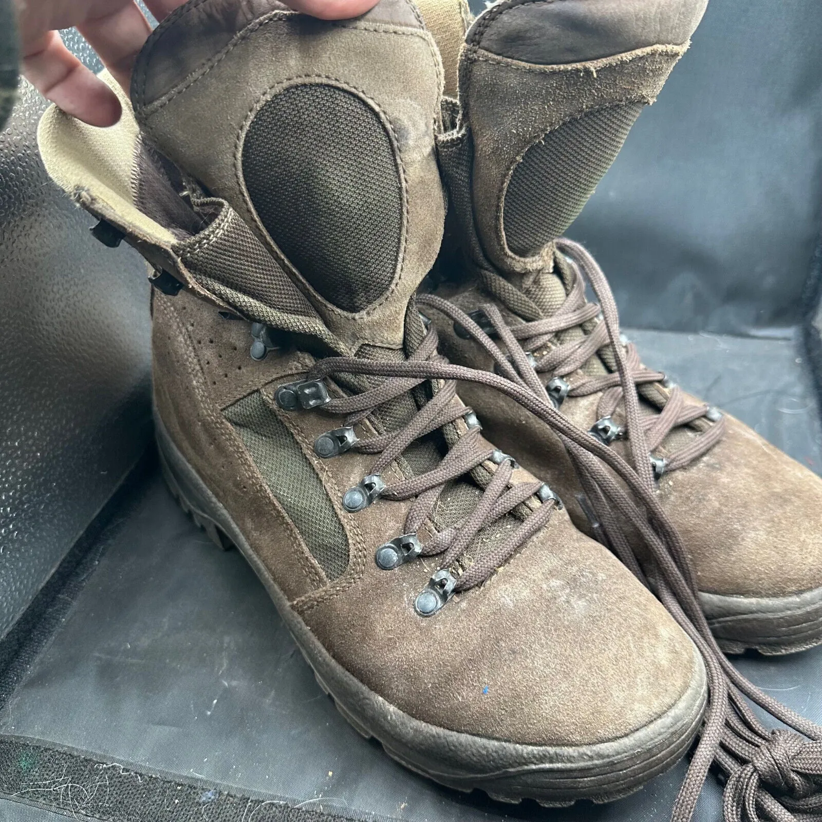 Army Brown Leather Meindl High Top Combat Patrol Boots - Size EU 45 - UK 10W