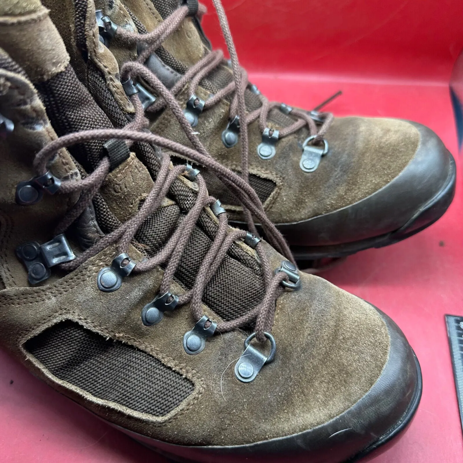 Army Brown Leather Meindl High Top Combat Patrol Boots - Size UK 10 - EU 45