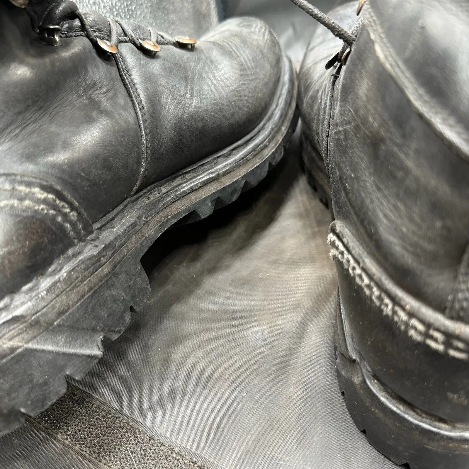 Austrian Army Black Leather Army Combat Boots - Size EU 42 - UK 8