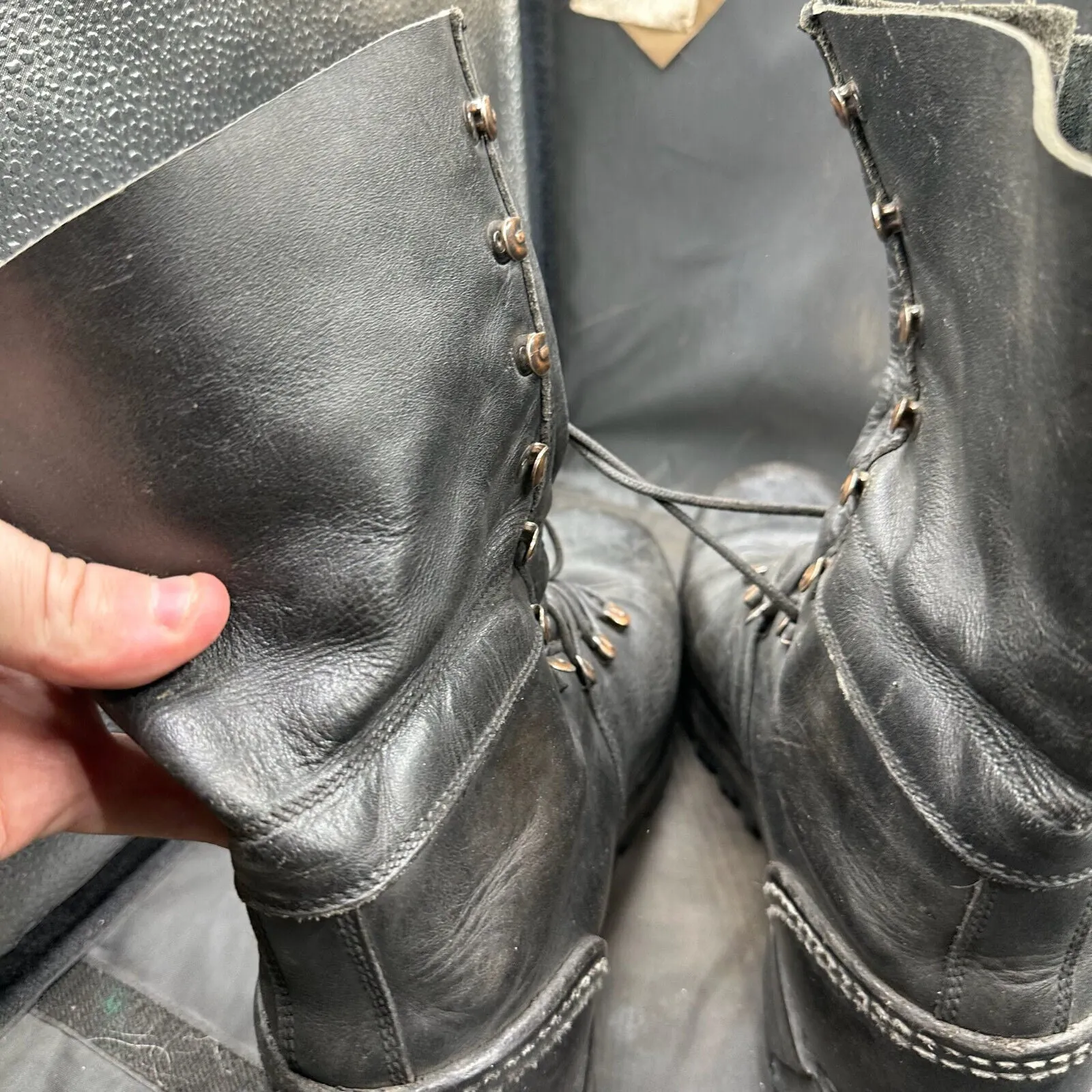 Austrian Army Black Leather Army Combat Boots - Size EU 42 - UK 8
