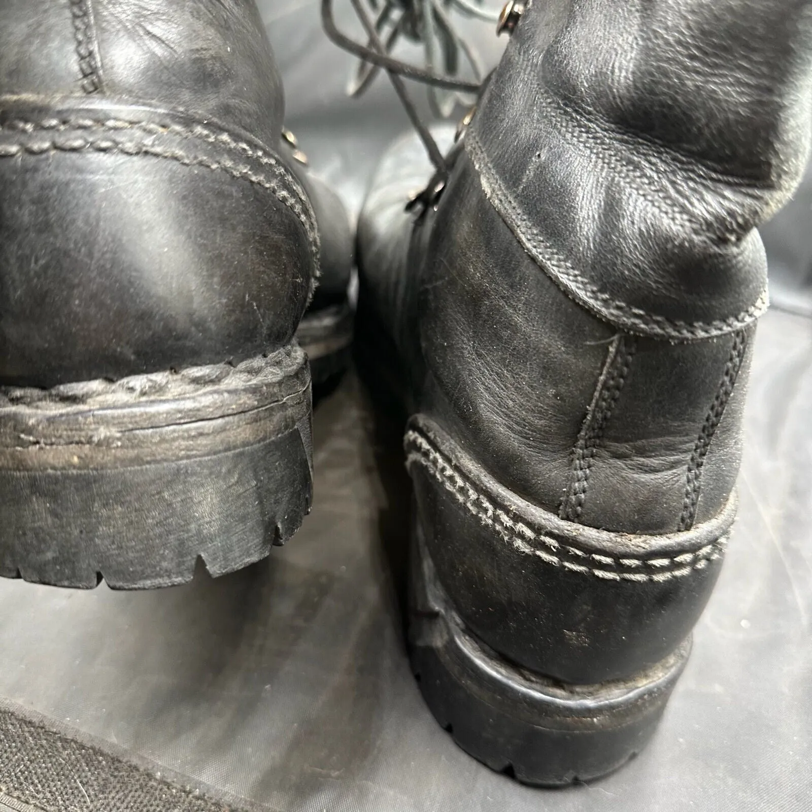 Austrian Army Black Leather Army Combat Boots - Size EU 42 - UK 8