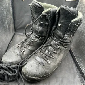 Austrian Army Black Leather Heavy Duty Combat Boots - Size EU 44 - UK 9.5