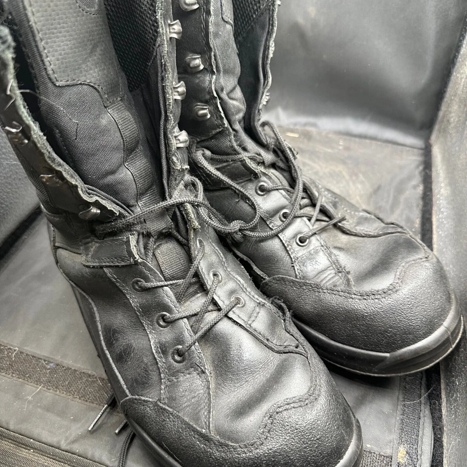 Austrian Army Black Leather High Top Combat Boots - Size EU 46 - UK 11