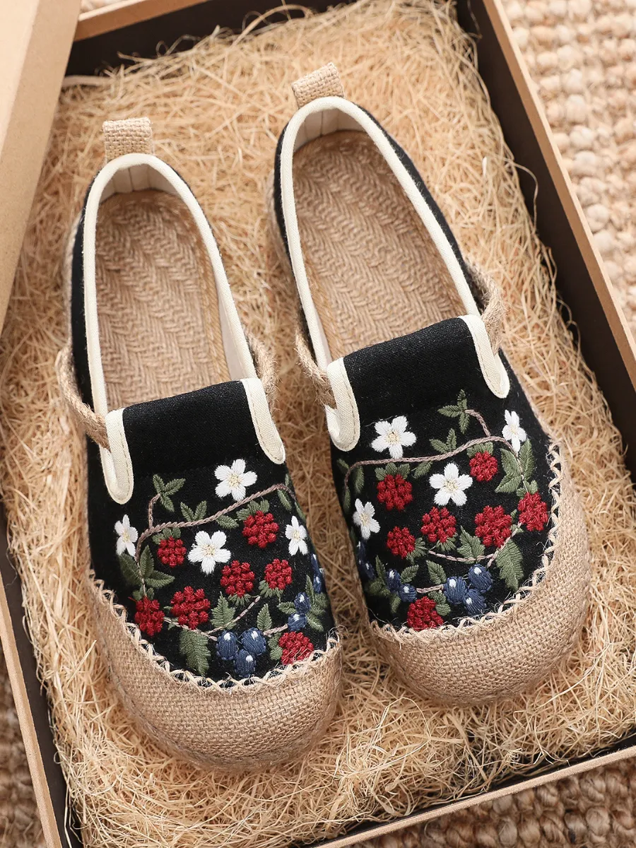 Berry Daisy Embroidered Linen Round Toe Espadrilles Loafers - Black