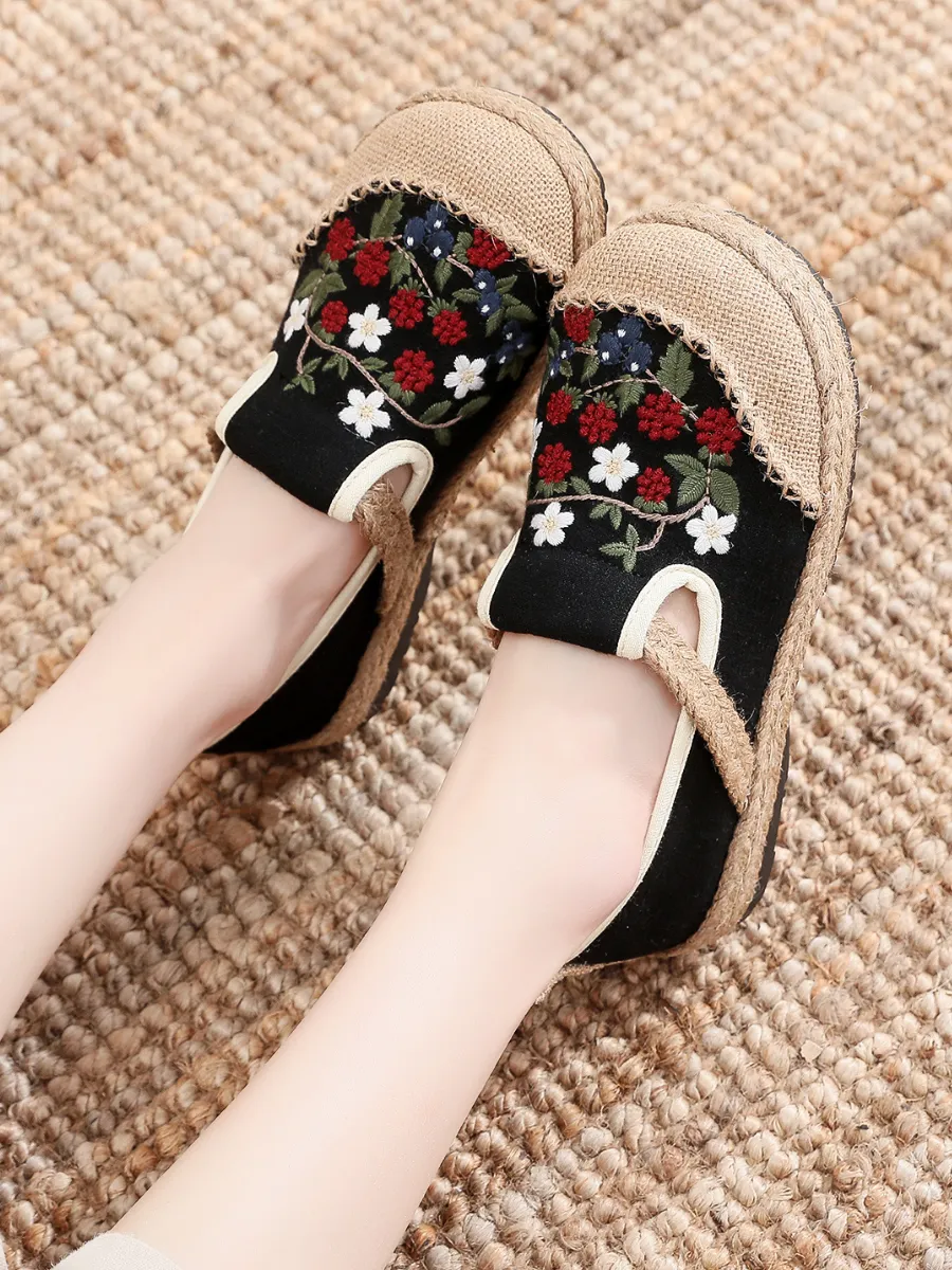 Berry Daisy Embroidered Linen Round Toe Espadrilles Loafers - Black