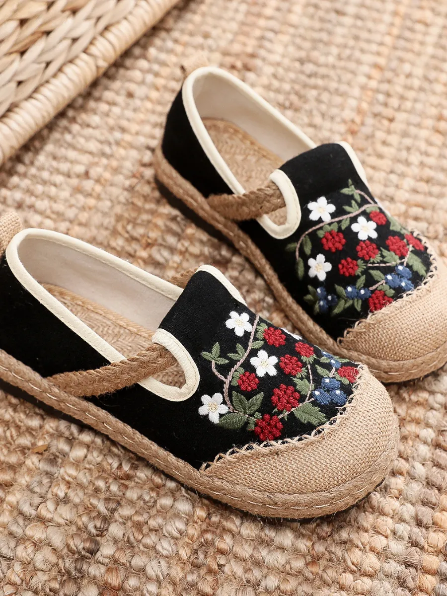 Berry Daisy Embroidered Linen Round Toe Espadrilles Loafers - Black