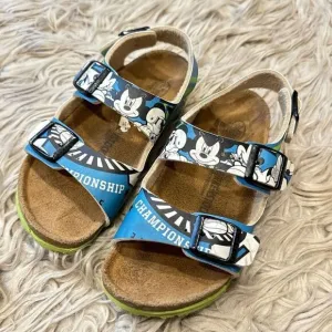 Birkenstocks Disney kids sandals size 31 (US 13-13.5)