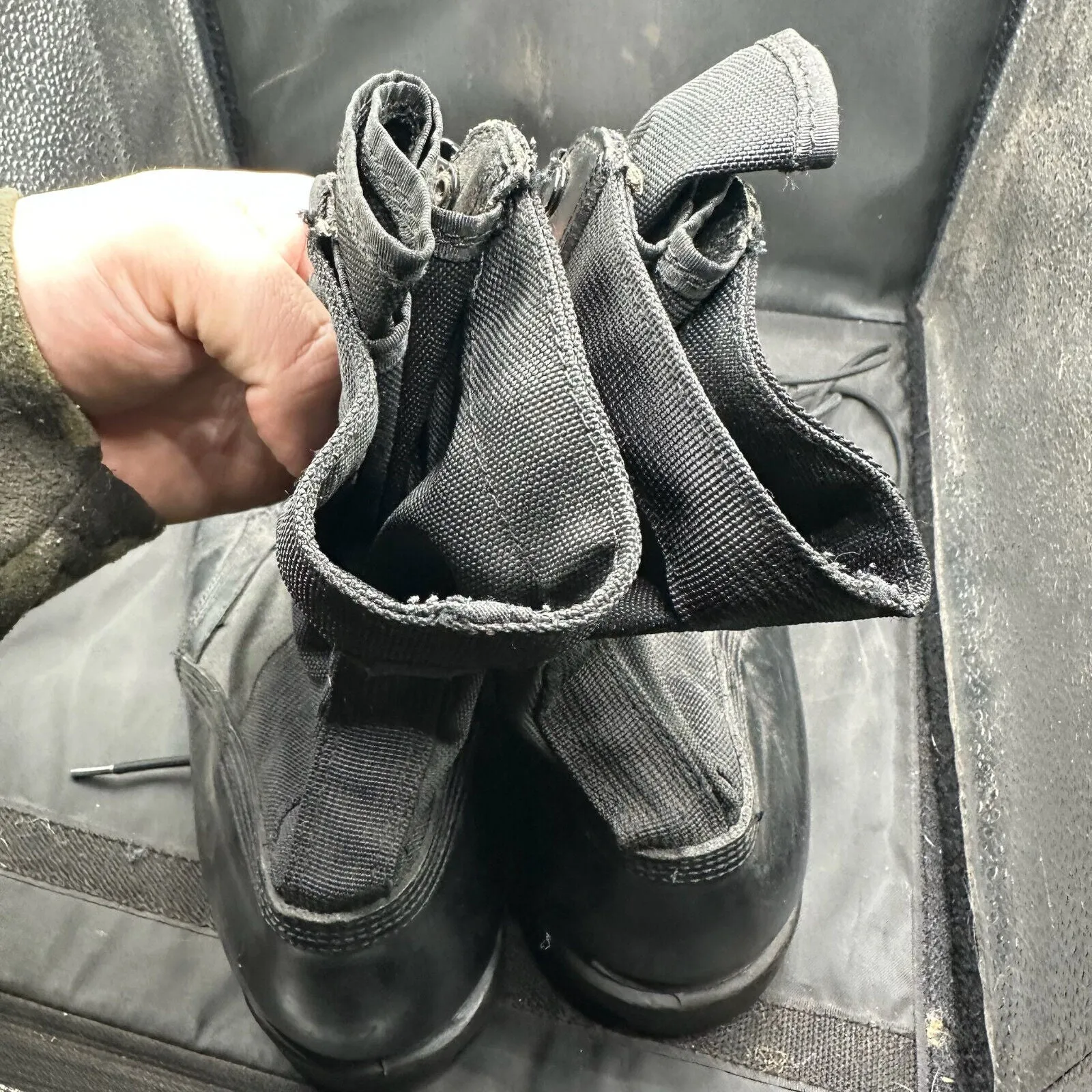 British Army Black Leather Army Combat Boots - Wellco - Size 10 1/2