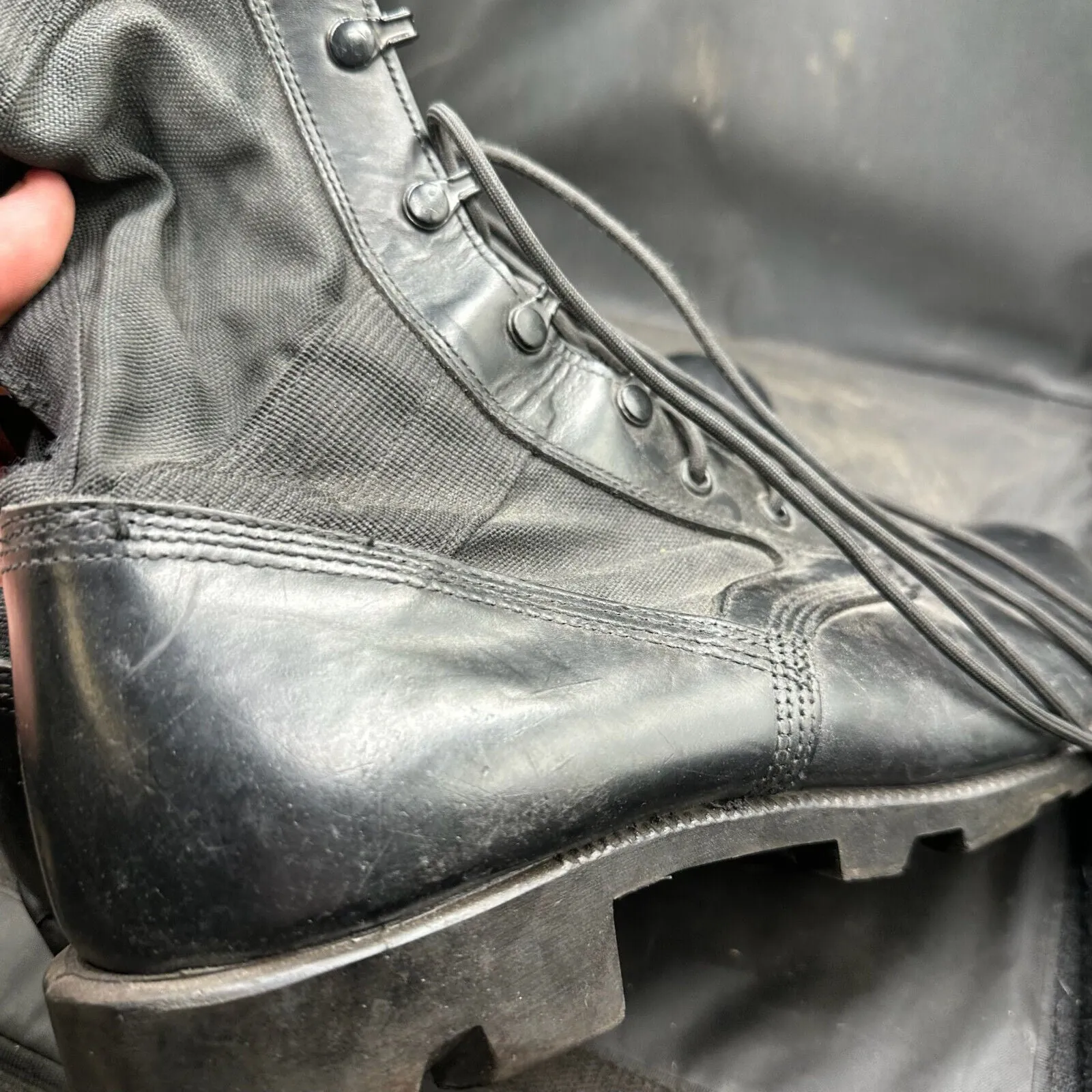 British Army Black Leather Army Combat Boots - Wellco - Size 10 1/2