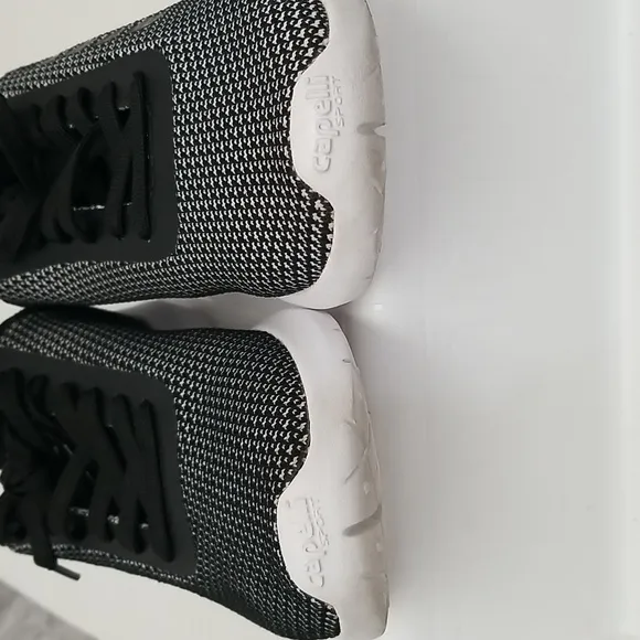 Capelli Sport Men's Sneakers size 7.5