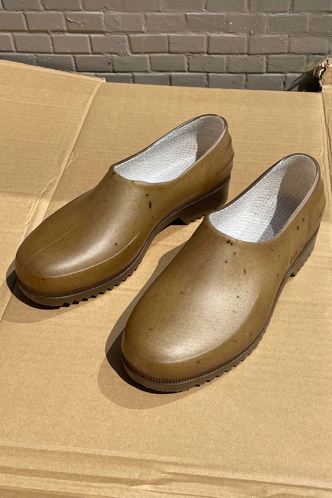 COMING JULY 2025 - Plasticana Gardana Clogs
