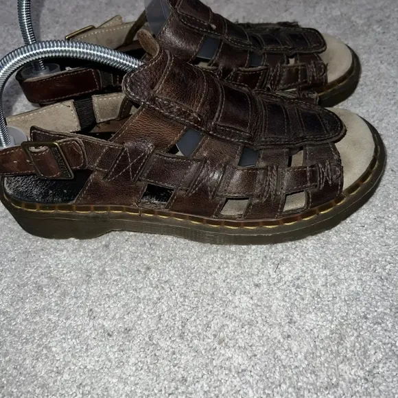 Dr Marten Sandals Mens 12 M AW004  Fisherman Slingback Brown Leather Buckled 90s