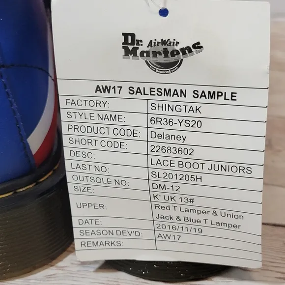 Dr. Martens New kids Union Jack boots