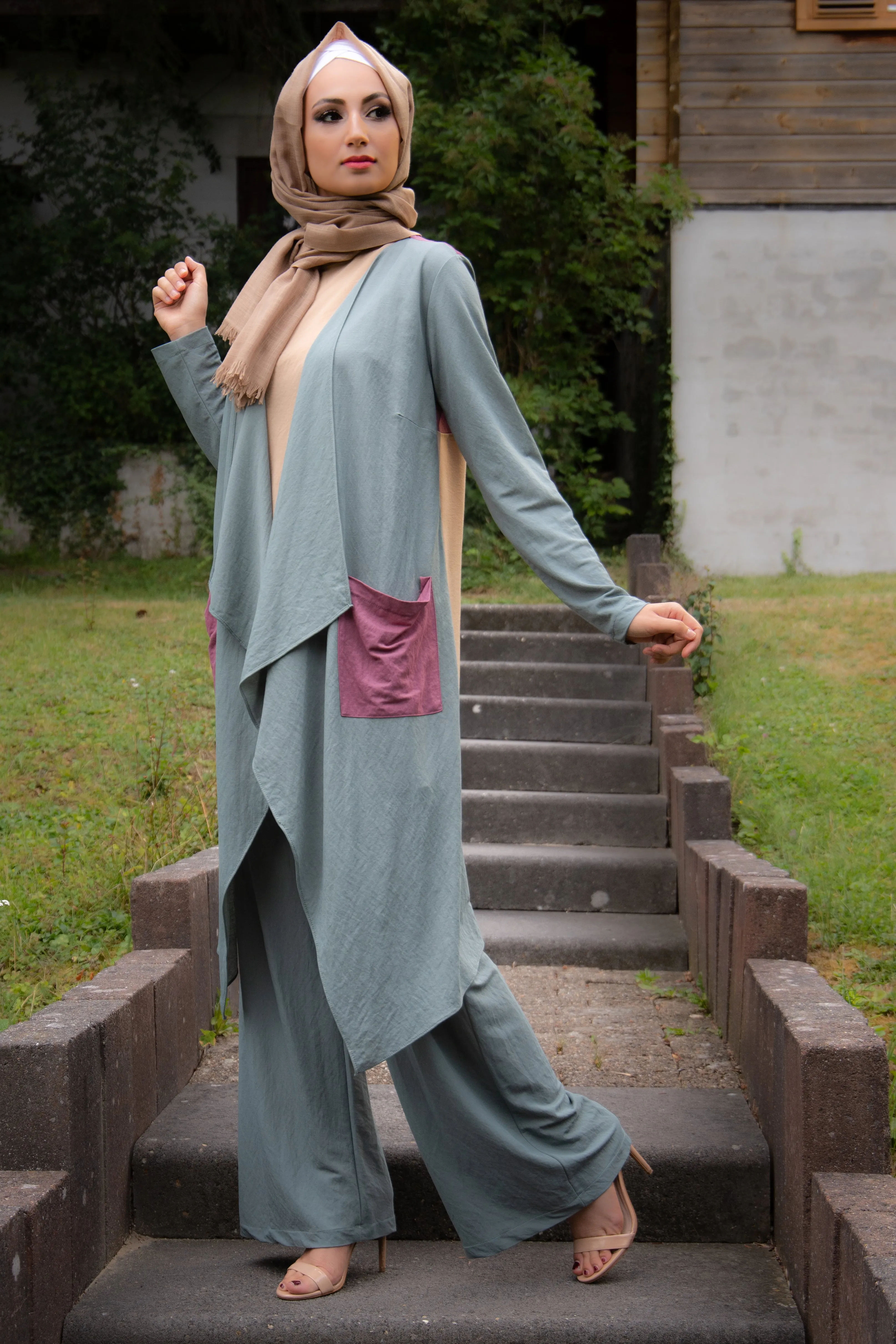 Elegant Three-Piece Outfit | By Puane