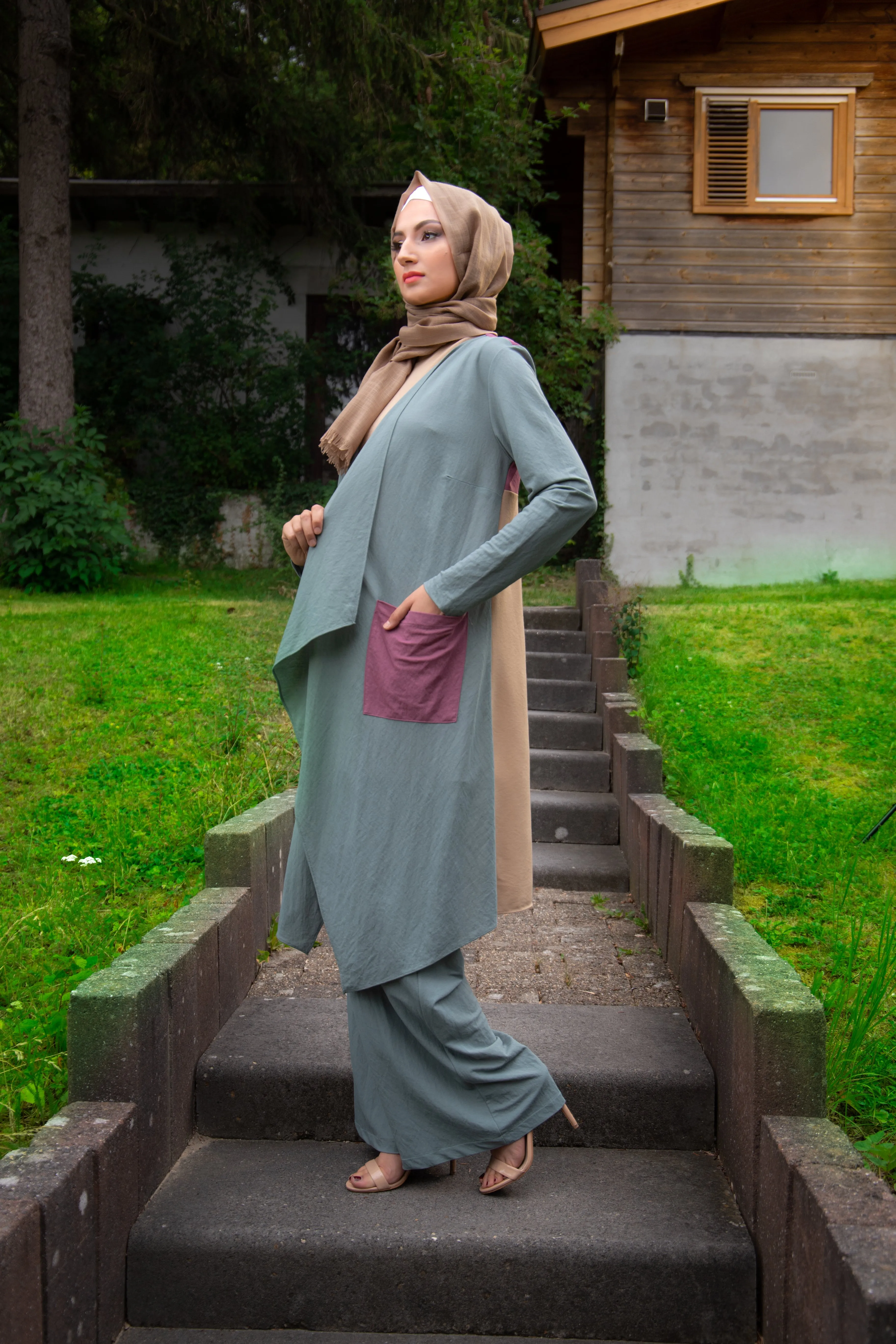 Elegant Three-Piece Outfit | By Puane