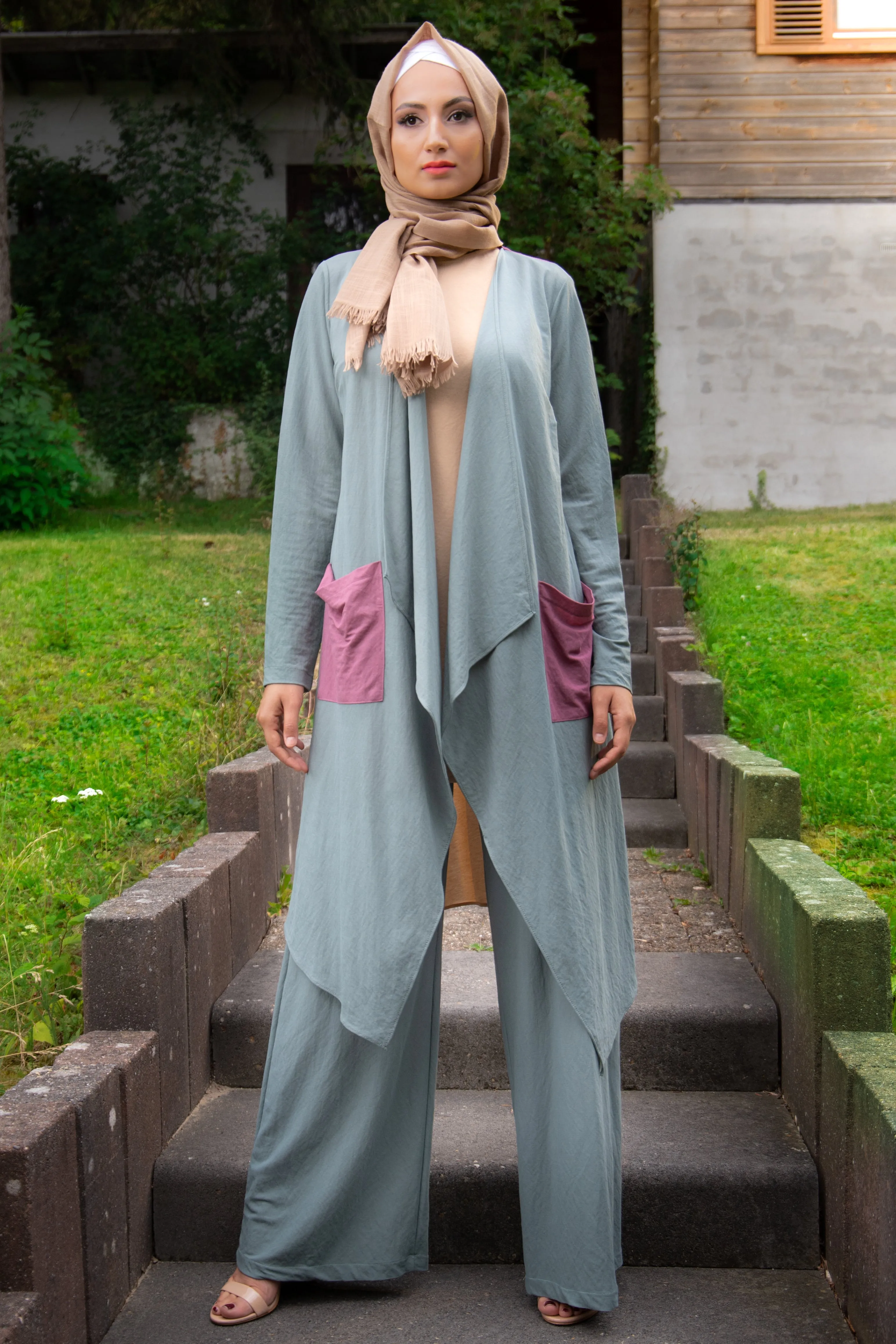 Elegant Three-Piece Outfit | By Puane