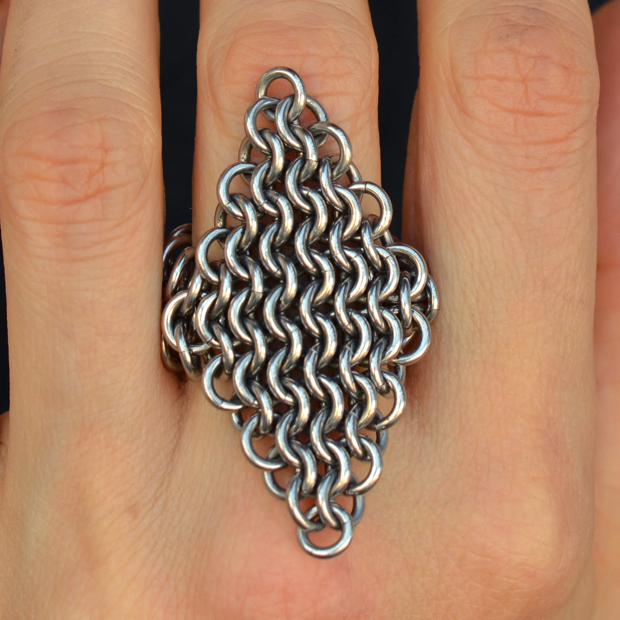Finger Armor - Mesh Diamond Statement Ring