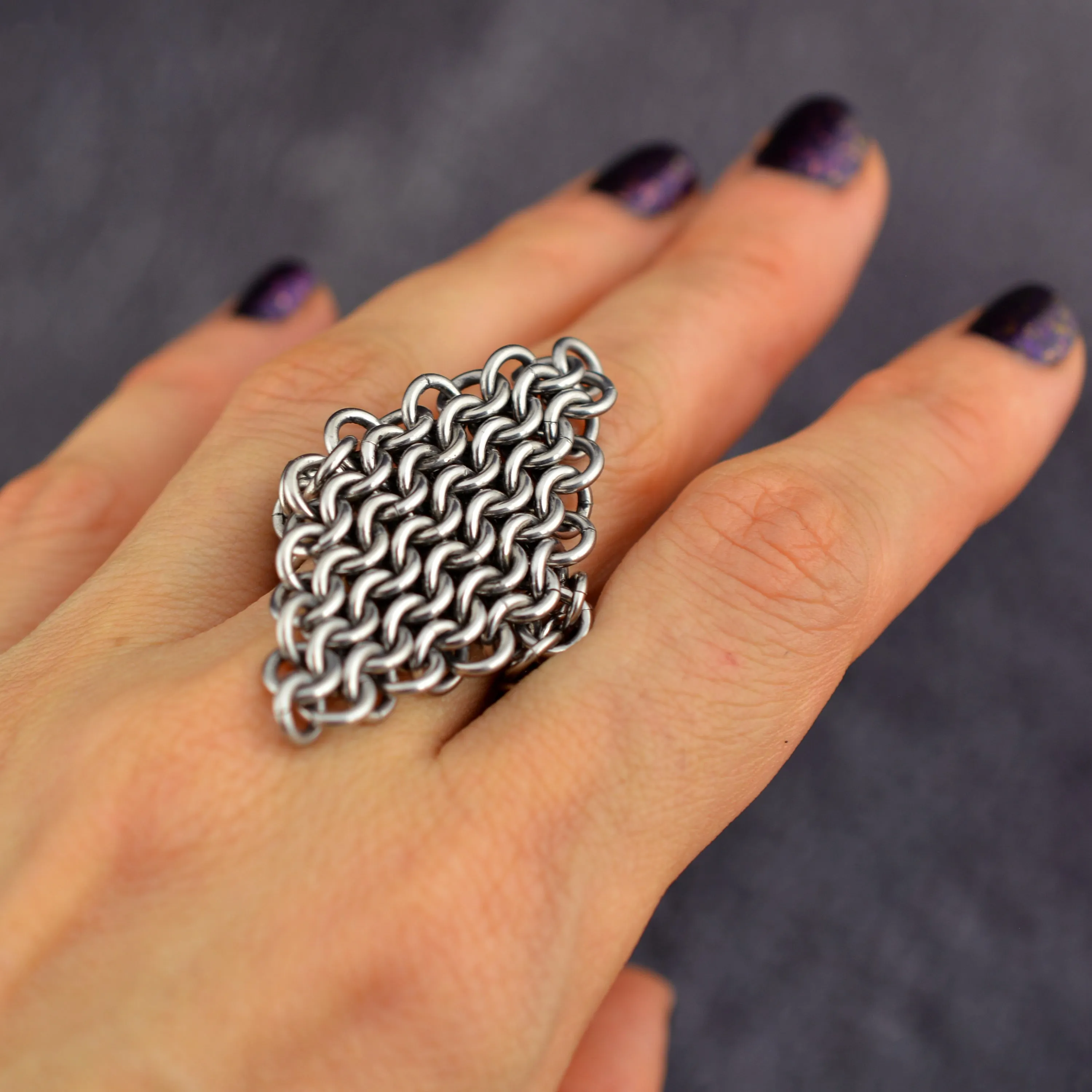 Finger Armor - Mesh Diamond Statement Ring