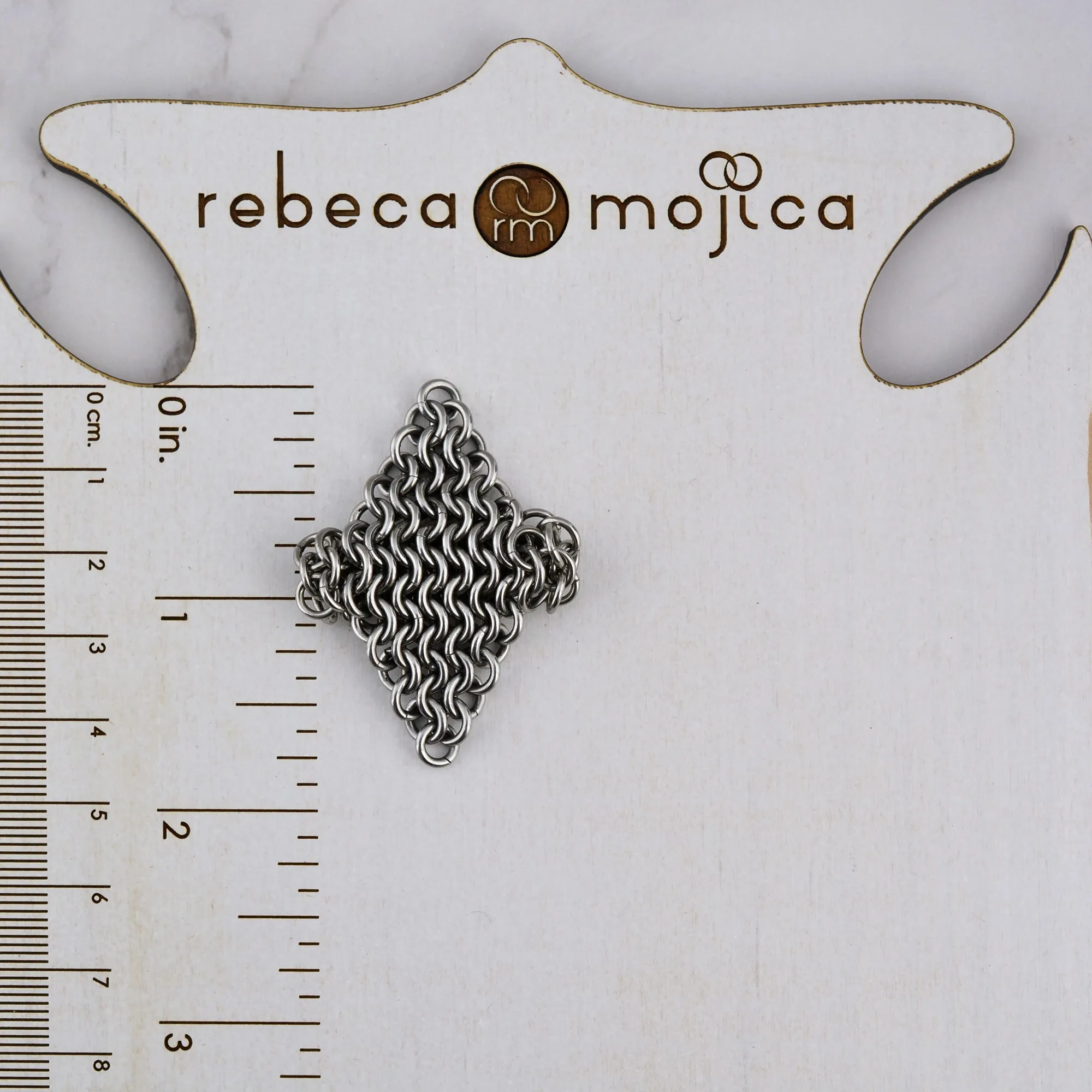 Finger Armor - Mesh Diamond Statement Ring