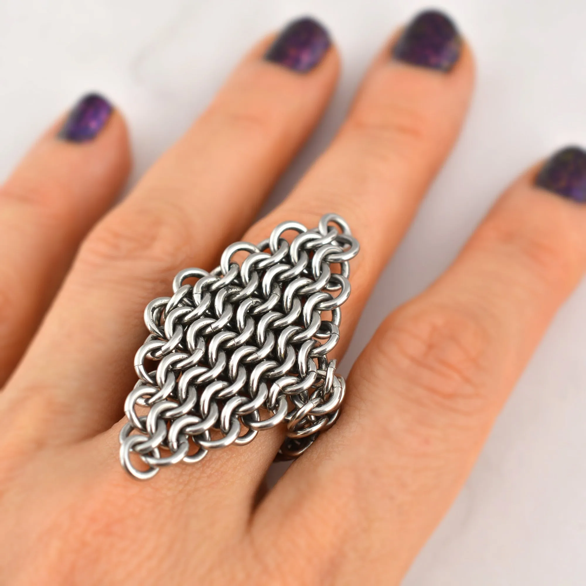 Finger Armor - Mesh Diamond Statement Ring