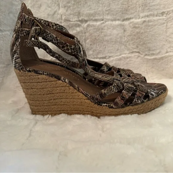 Franco Sarta Espadrille Wedge Sandal Shoes. Size 7.5. Adjustable Buckles.T strap