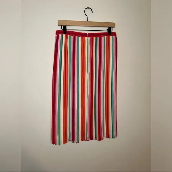 J Crew - Sunburst pleated skirt in watermelon stripe - Size 6