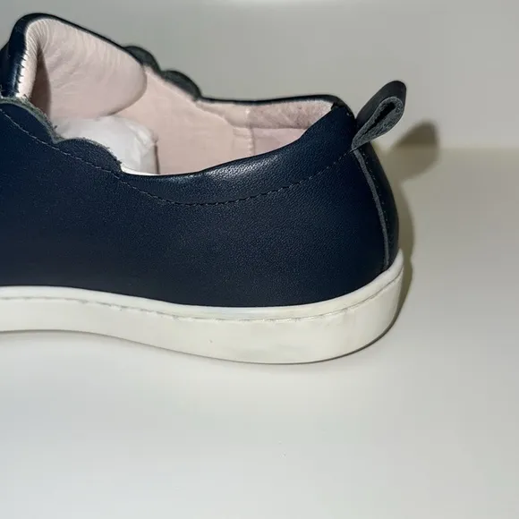 Jacadi Paris Girl Comfort Sneakers | Navy | size 37 EU (5 US youth) | EUC