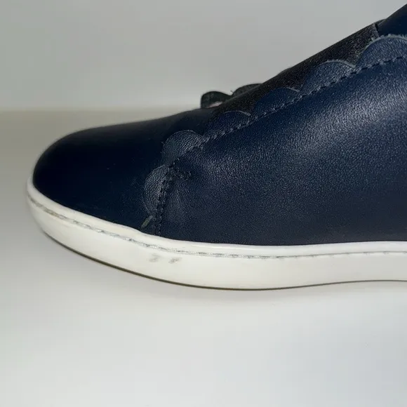 Jacadi Paris Girl Comfort Sneakers | Navy | size 37 EU (5 US youth) | EUC