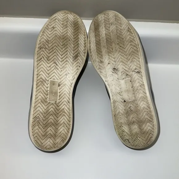 Jacadi Paris Girl Comfort Sneakers | Navy | size 37 EU (5 US youth) | EUC