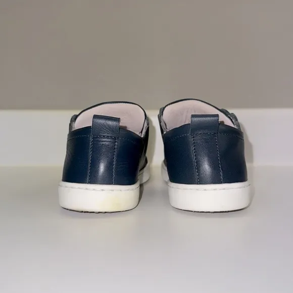 Jacadi Paris Girl Comfort Sneakers | Navy | size 37 EU (5 US youth) | EUC