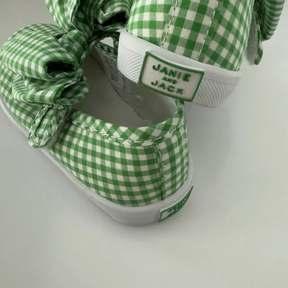 Janie and Jack String Bean Gingham Bow Sneaker size 7