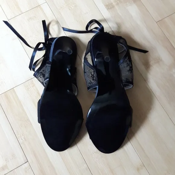KATE SANDAL Caparros.