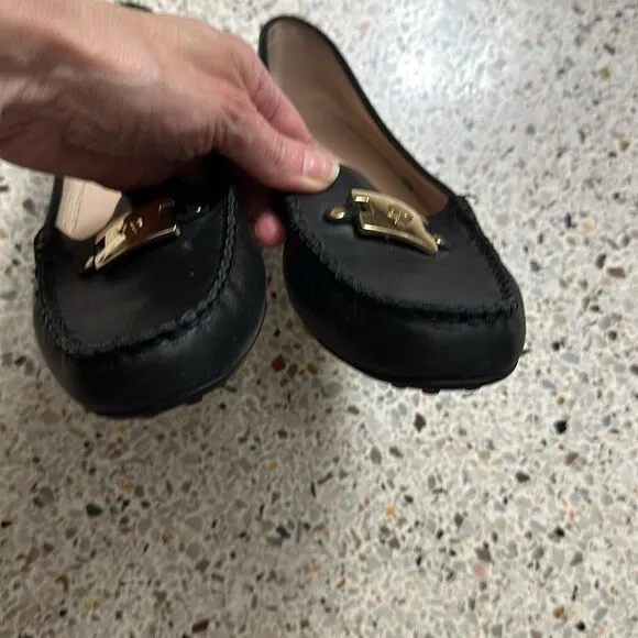Kate Spade black leather loafers gold logo 8