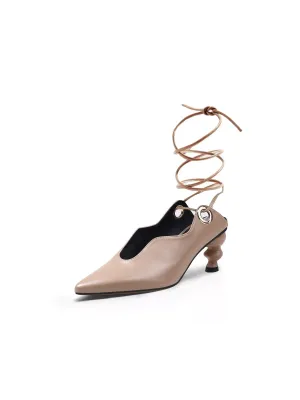 Kettle-Heel Scalloped Edges Pump - Beige