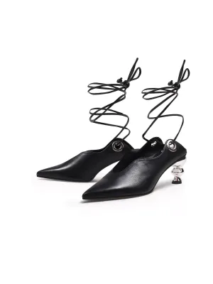 Kettle-Heel Scalloped Edges Pump - Black