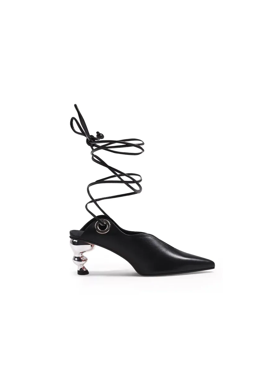 Kettle-Heel Scalloped Edges Pump - Black