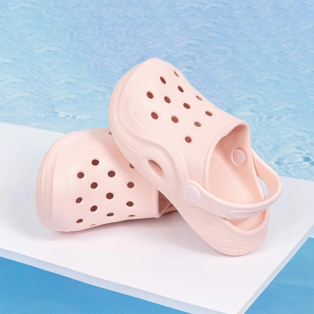 Kids Clogs Boys Girls Toddler Slip On Slide Garden Shoes Summer Outdoor Lightweight Beach Pool Kids Sandals Slippers Water Clogs