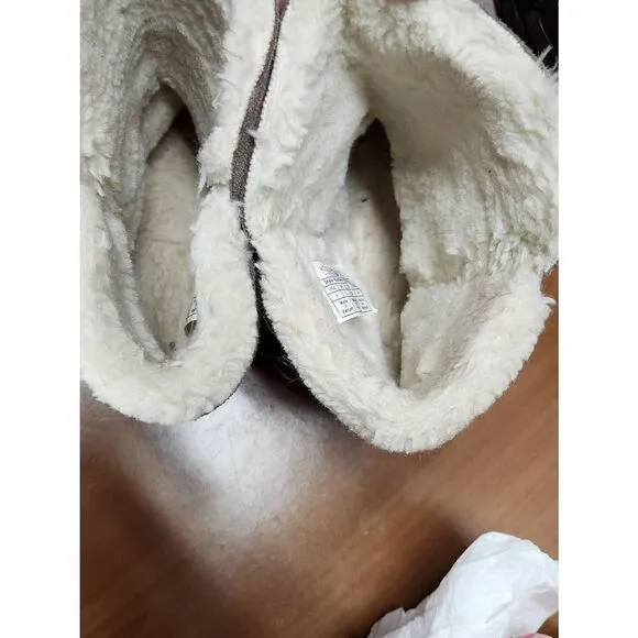 Koolaburra by Ugg Size 4 #A71