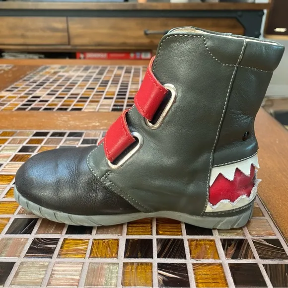 Livie &amp; Luca Hungry Monster Boys Boots