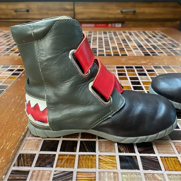 Livie &amp; Luca Hungry Monster Boys Boots