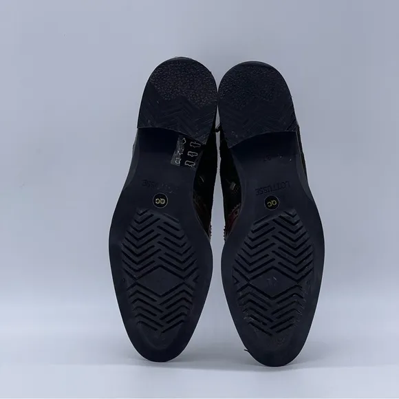 Lottusse Ankle Boots.