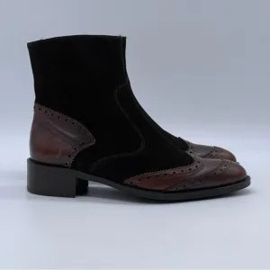 Lottusse Ankle Boots.