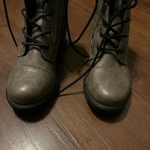 Madden Girl boots, size 6.5 NWOT